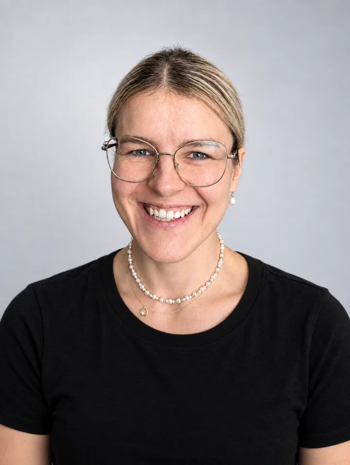 Beata Broz, Bielefeld Druck